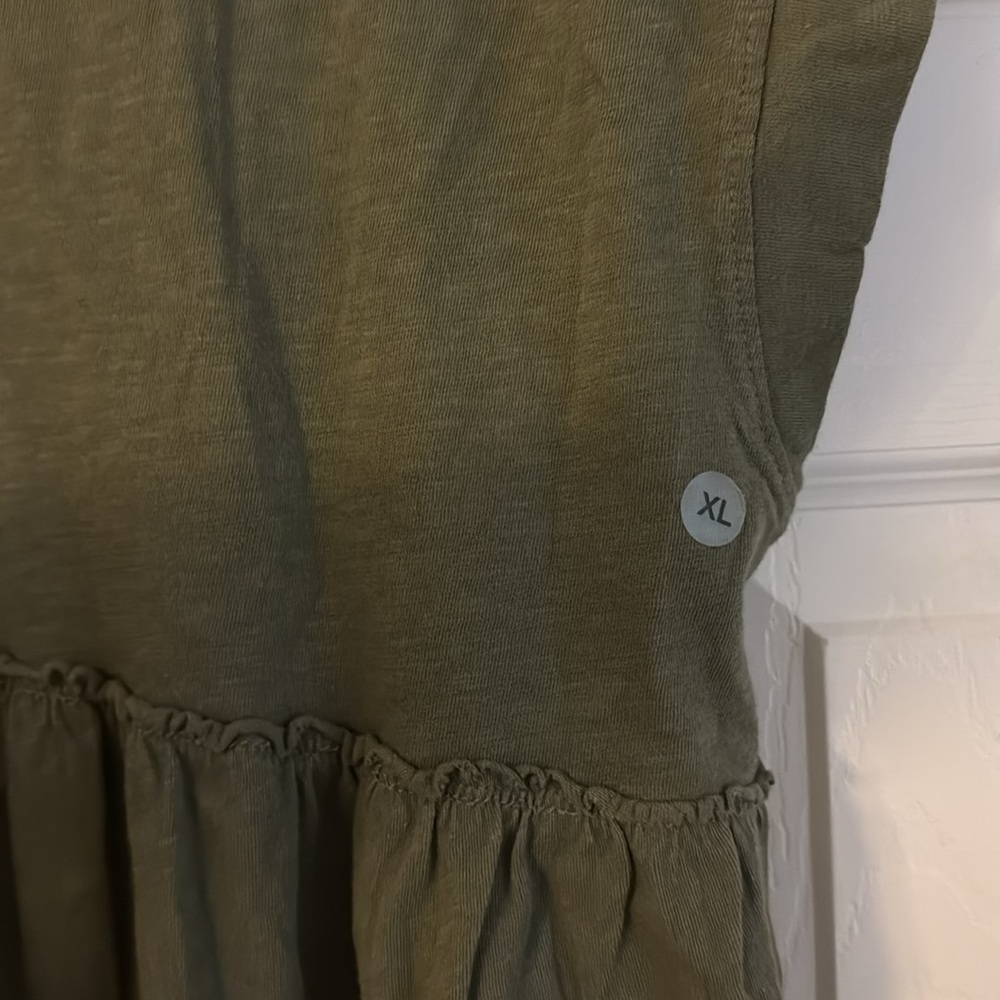NWOT Super cute American Eagle top - Picture 5 of 5